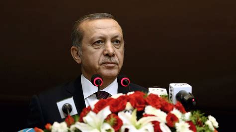 Turkey’s Erdogan declares victory in presidential runoff, extends rule into 3rd decade